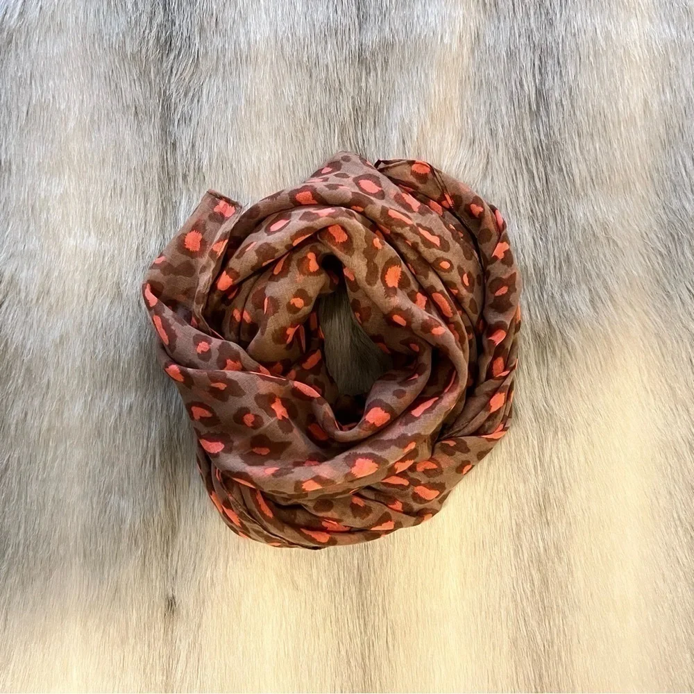 New “g” Leopard Brown Coral 74”x 38” Sheer Scarf Wrap Rolled Sewn Edging